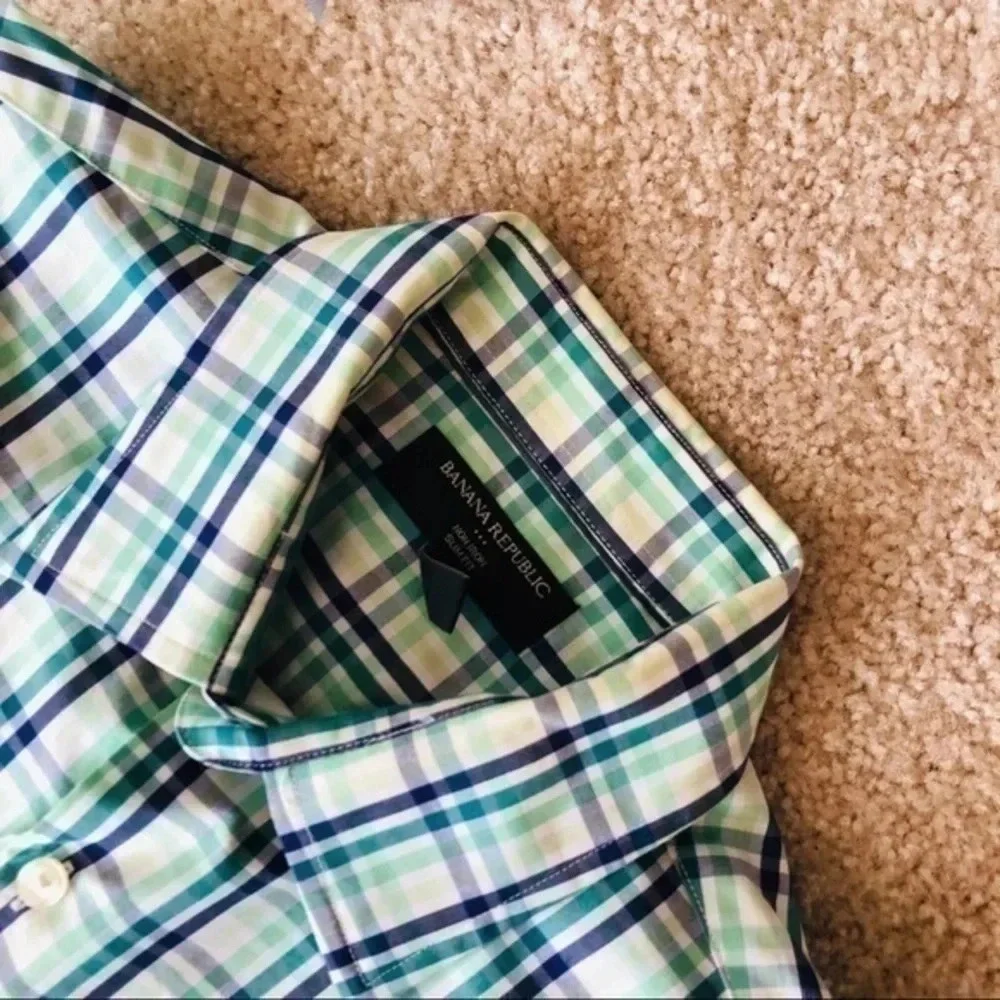 Banana Republic men’s buttondown shirt/14-…